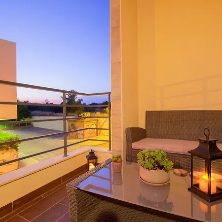 Skyline View Apartment